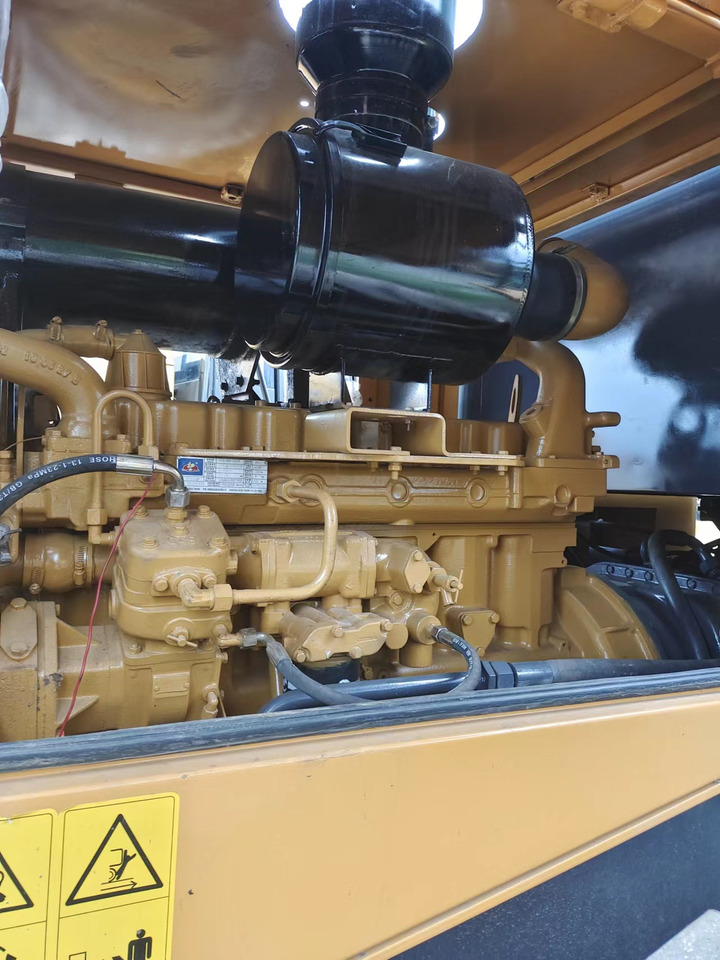 XCMG LW500KV - Pá carregadora de rodas: foto 5 XCMG LW500KV - Pá carregadora de rodas: foto 5