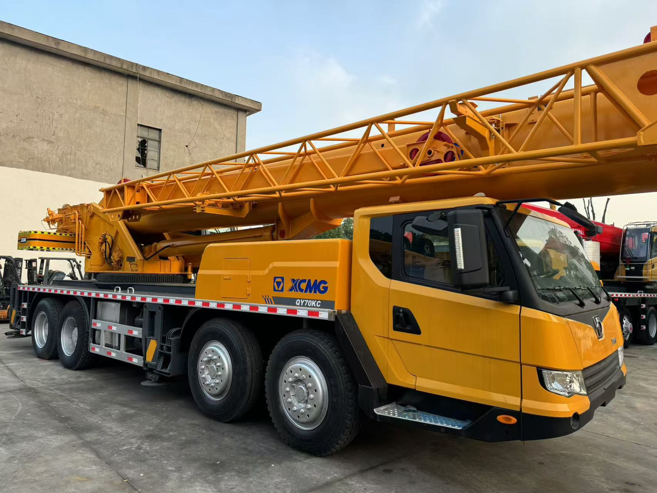 XCMG QY70K - Grua móvel: foto 3 XCMG QY70K - Grua móvel: foto 3