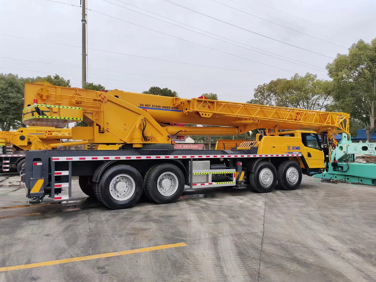XCMG QY75KC QY75K truck crane 75tons - Grua móvel: foto 1 XCMG QY75KC QY75K truck crane 75tons - Grua móvel: foto 1