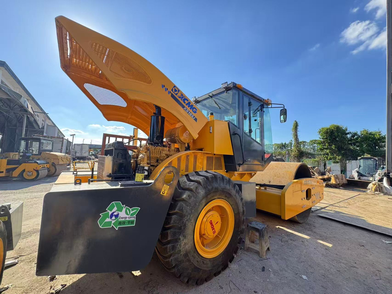 XCMG XS163J - Compactador de asfalto: foto 3 XCMG XS163J - Compactador de asfalto: foto 3