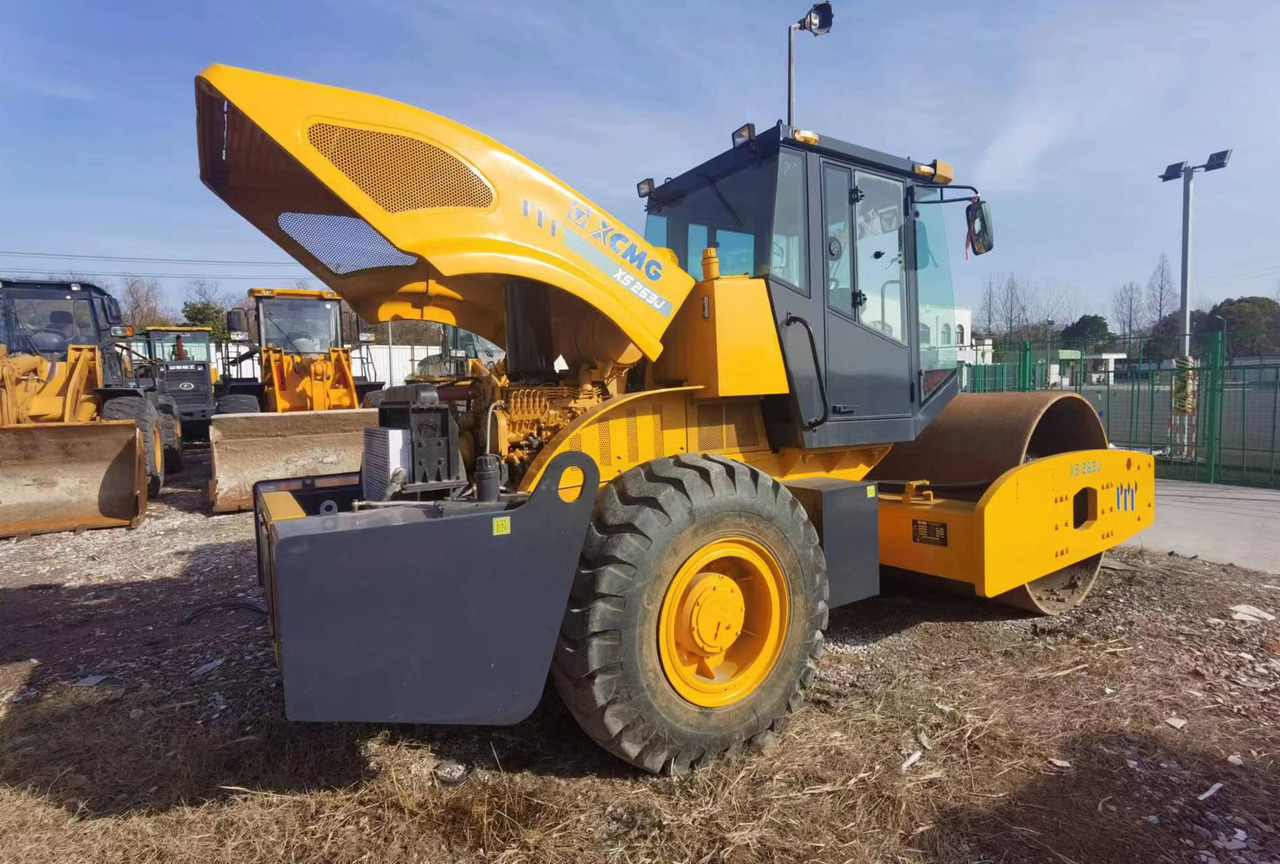 XCMG XS263J - Compactador: foto 3 XCMG XS263J - Compactador: foto 3