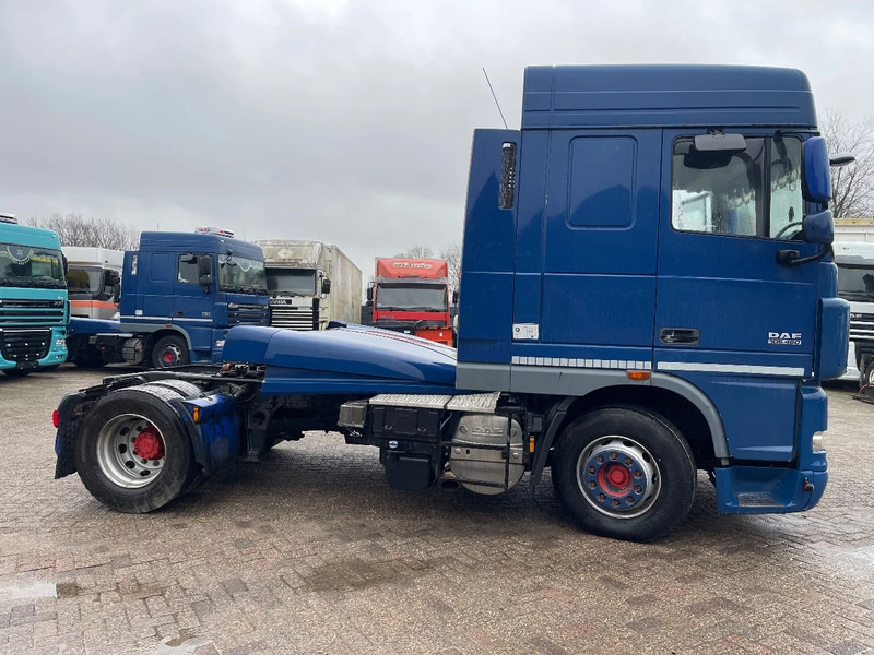 DAF XF 105.460 Tractor unit - Tractor: foto 4 DAF XF 105.460 Tractor unit - Tractor: foto 4