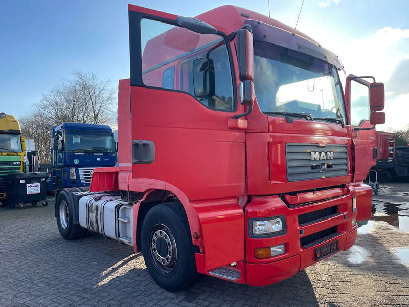 MAN TGA 18.410 Tractor manual pump - Tractor: foto 1 MAN TGA 18.410 Tractor manual pump - Tractor: foto 1