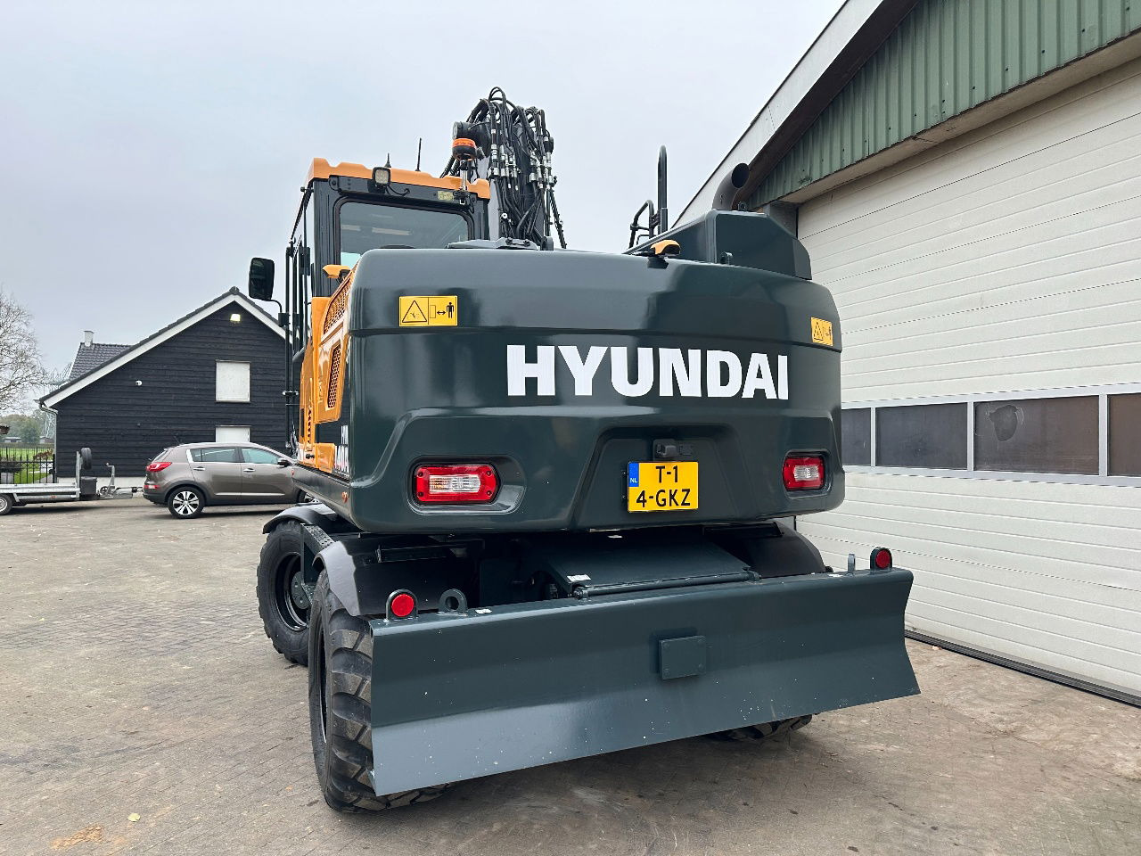 Hyundai HW140A - Escavadeira de rodas: foto 5 Hyundai HW140A - Escavadeira de rodas: foto 5