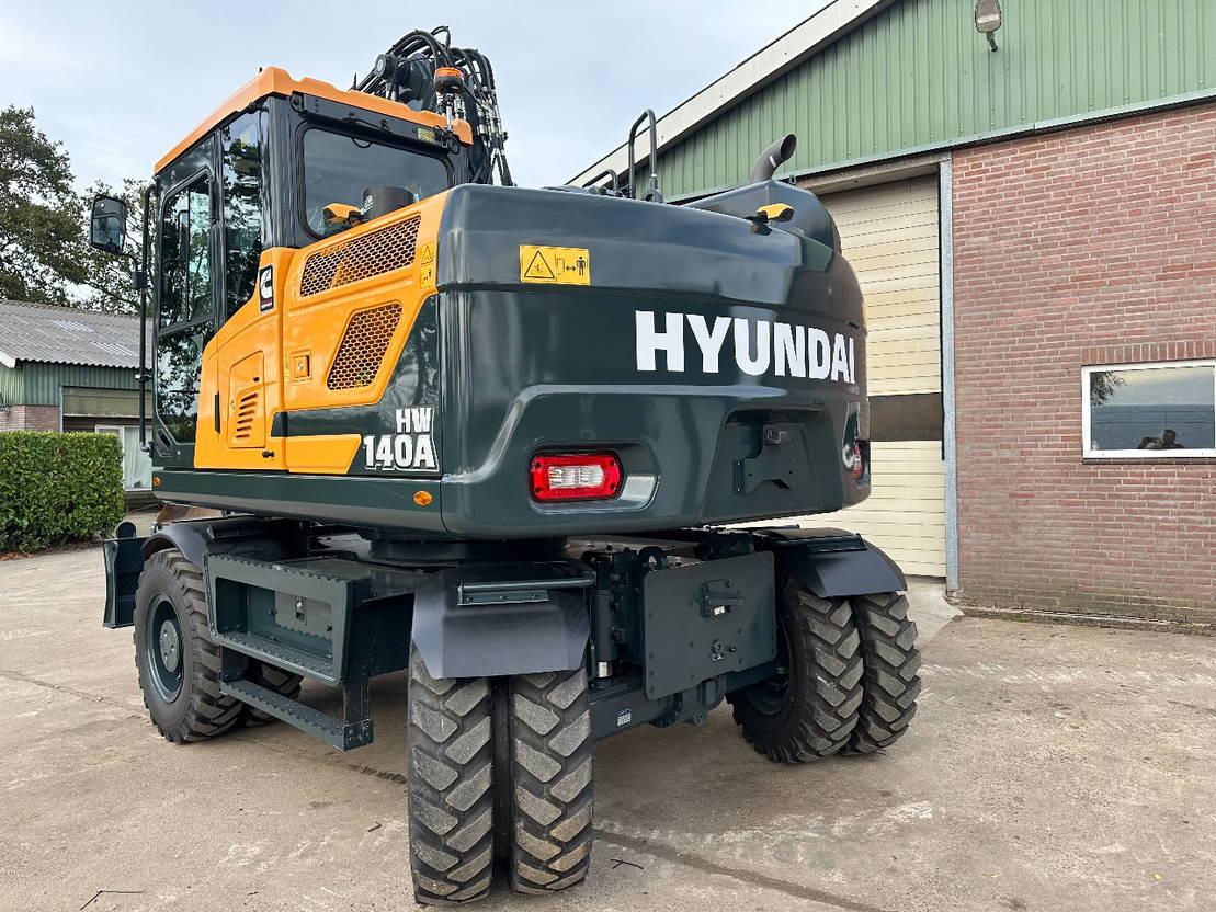 Escavadeira de rodas Hyundai HW140A Nieuw: foto 11