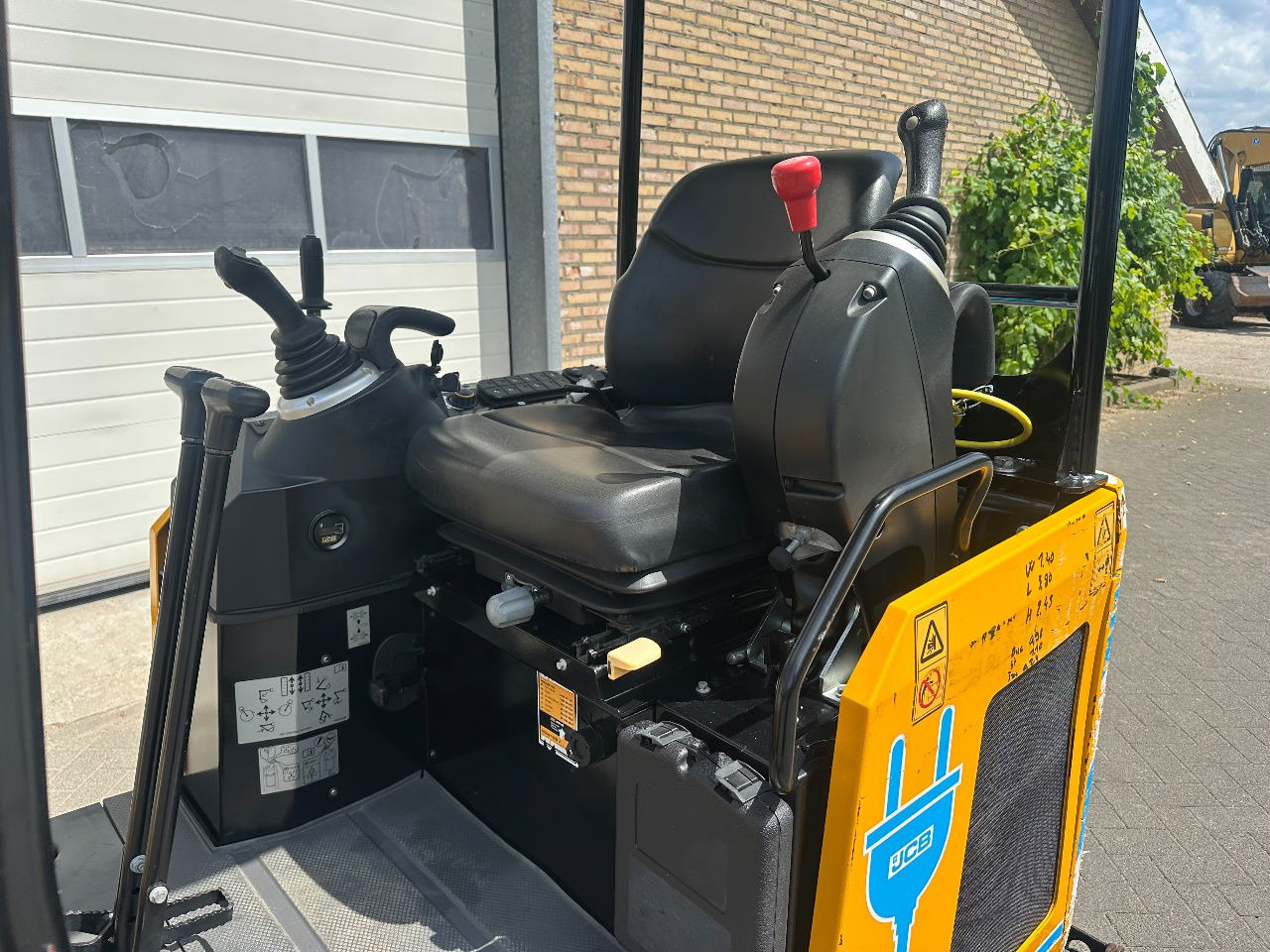 JCB 19c-1 E 100 elektrisch - Mini escavadeira: foto 5 JCB 19c-1 E 100 elektrisch - Mini escavadeira: foto 5