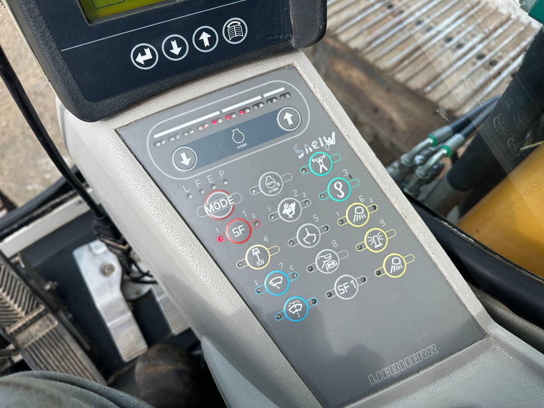 Escavadora de rastos Liebherr R934C Hdsl: foto 12