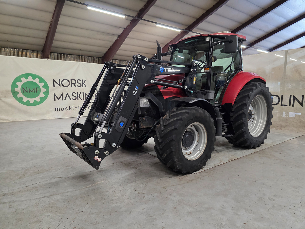 CASE IH Farmall 115U - Trator: foto 1 CASE IH Farmall 115U - Trator: foto 1
