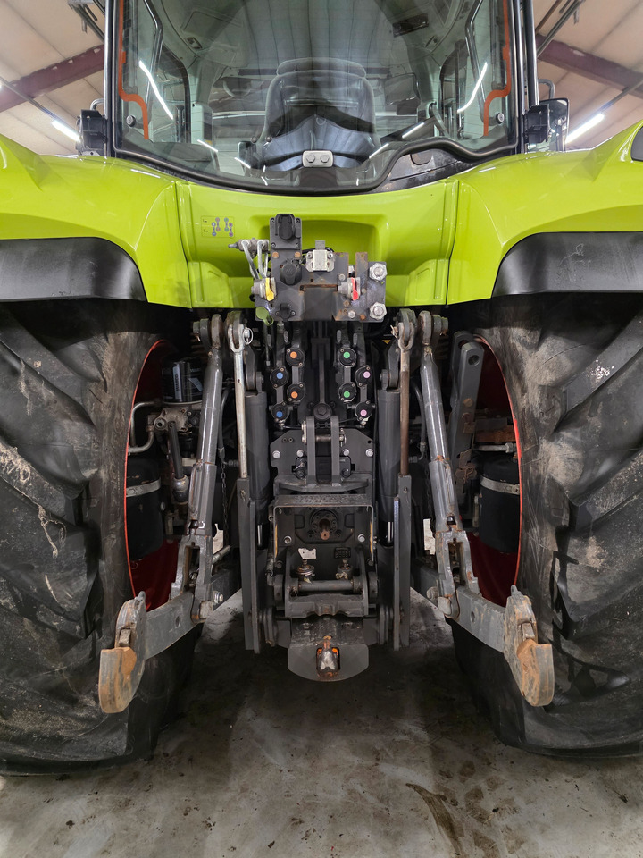 CLAAS Arion 660 C-Matic - Trator: foto 4 CLAAS Arion 660 C-Matic - Trator: foto 4