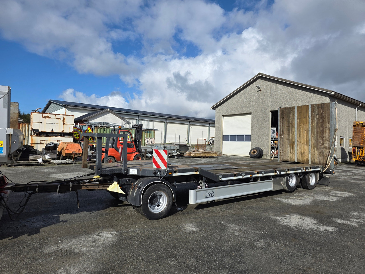 Fliegl Maskinhenger - Reboque baixa: foto 1 Fliegl Maskinhenger - Reboque baixa: foto 1