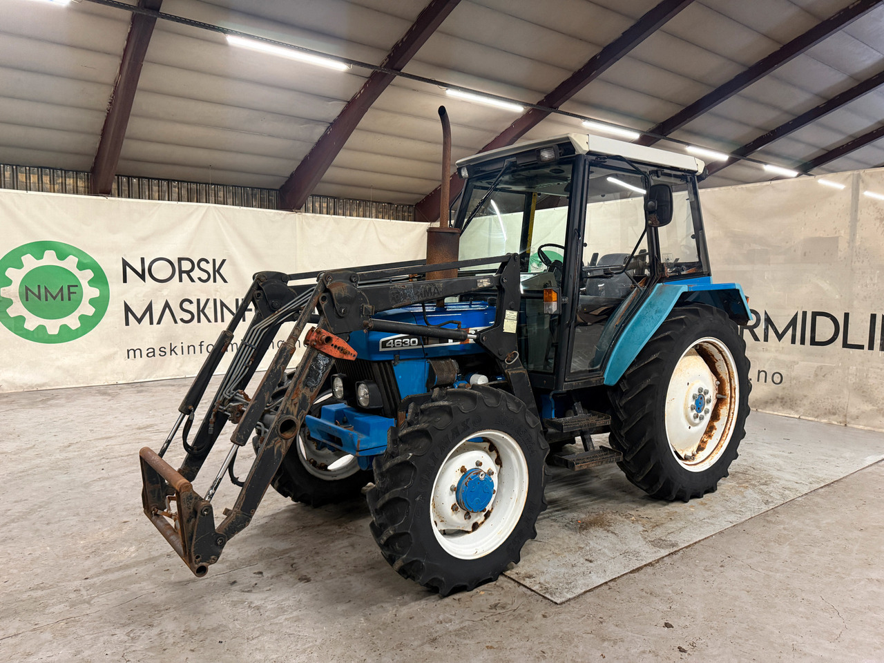 Ford 4630 - Trator: foto 1 Ford 4630 - Trator: foto 1