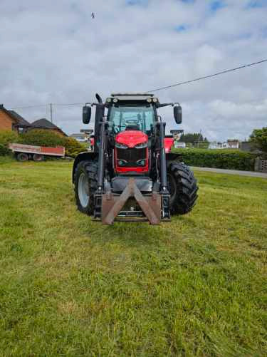 Massey Ferguson 6715S Dyna VT - Trator: foto 3 Massey Ferguson 6715S Dyna VT - Trator: foto 3