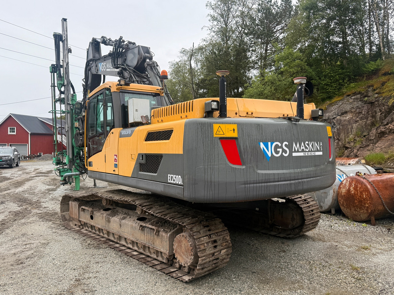 Volvo EC250DL med Montabert tårn - Escavadora de rastos: foto 4 Volvo EC250DL med Montabert tårn - Escavadora de rastos: foto 4