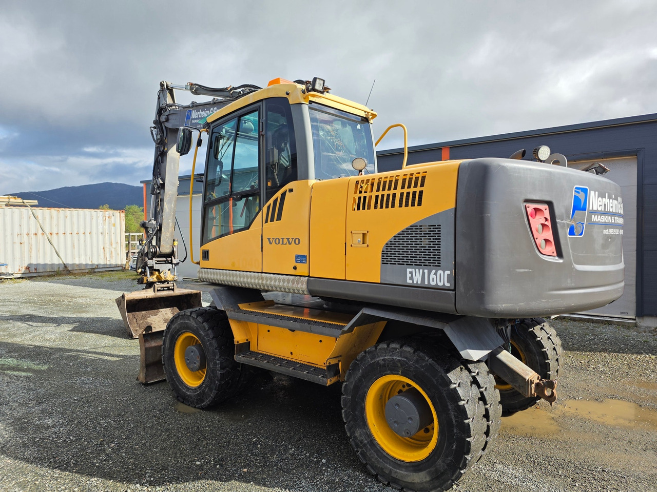 Volvo EW160C - Escavadeira de rodas: foto 1 Volvo EW160C - Escavadeira de rodas: foto 1