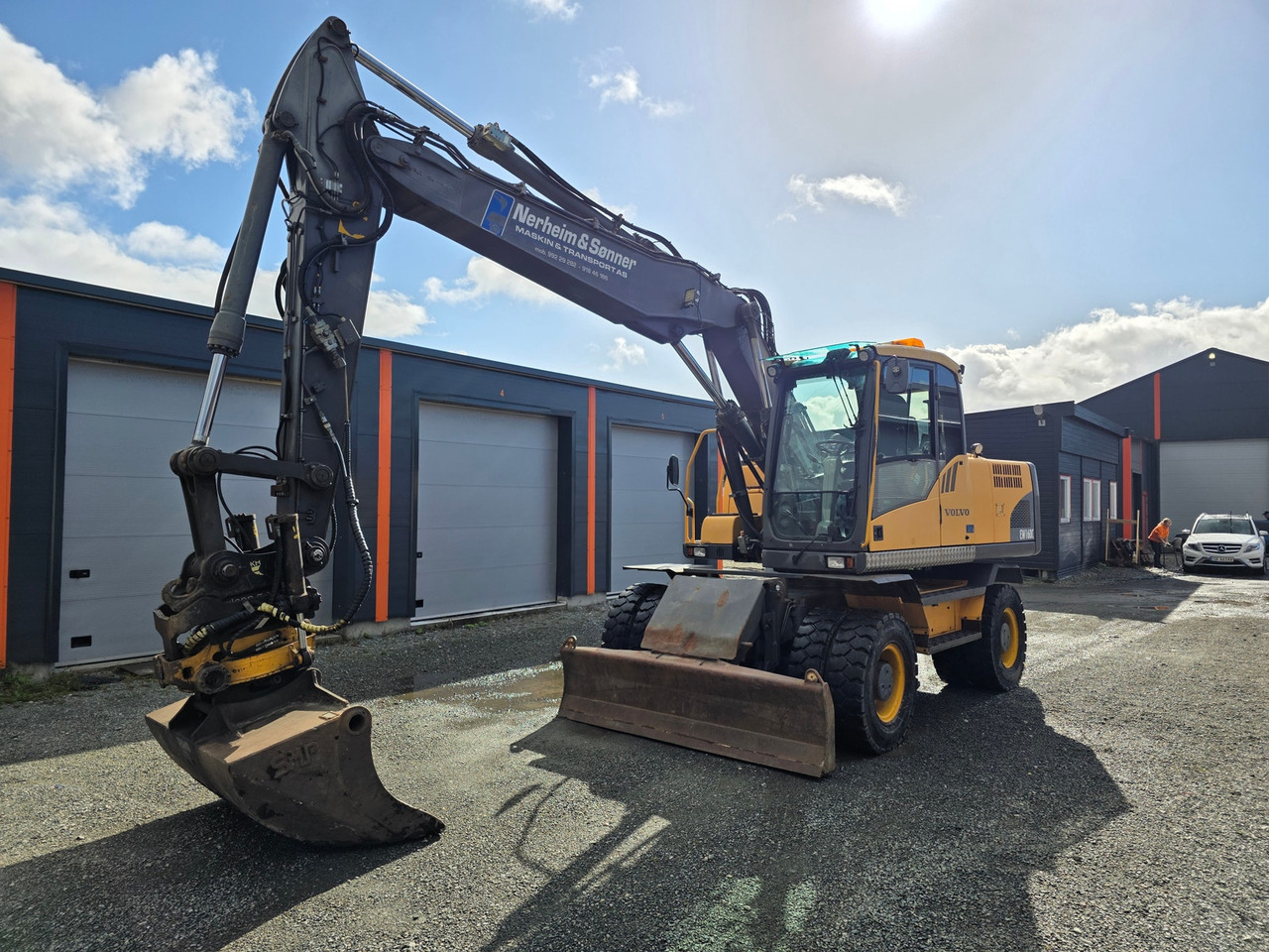 Volvo EW160C - Escavadeira de rodas: foto 2 Volvo EW160C - Escavadeira de rodas: foto 2