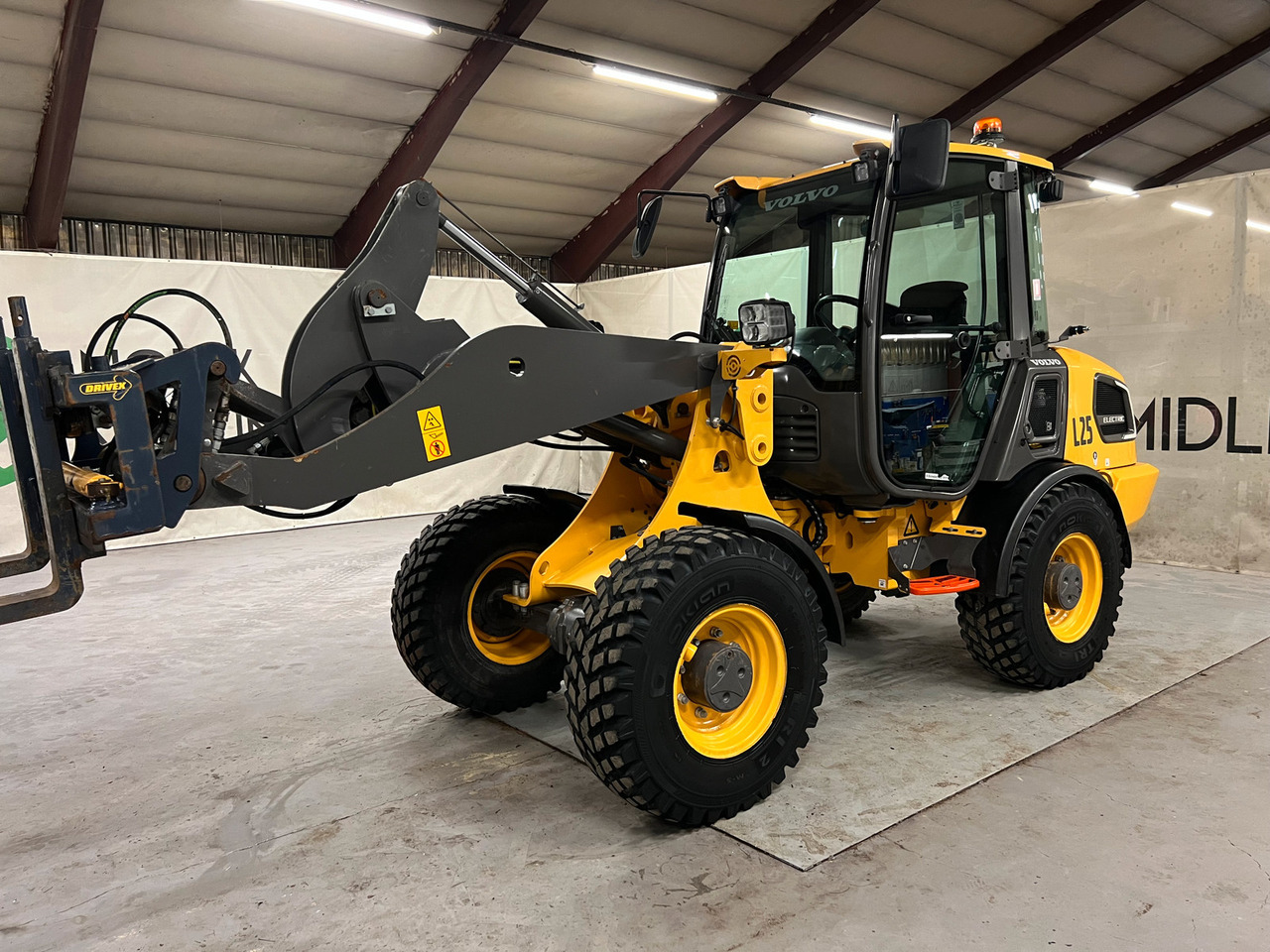 Volvo JL25H - Pá carregadora de rodas: foto 3 Volvo JL25H - Pá carregadora de rodas: foto 3