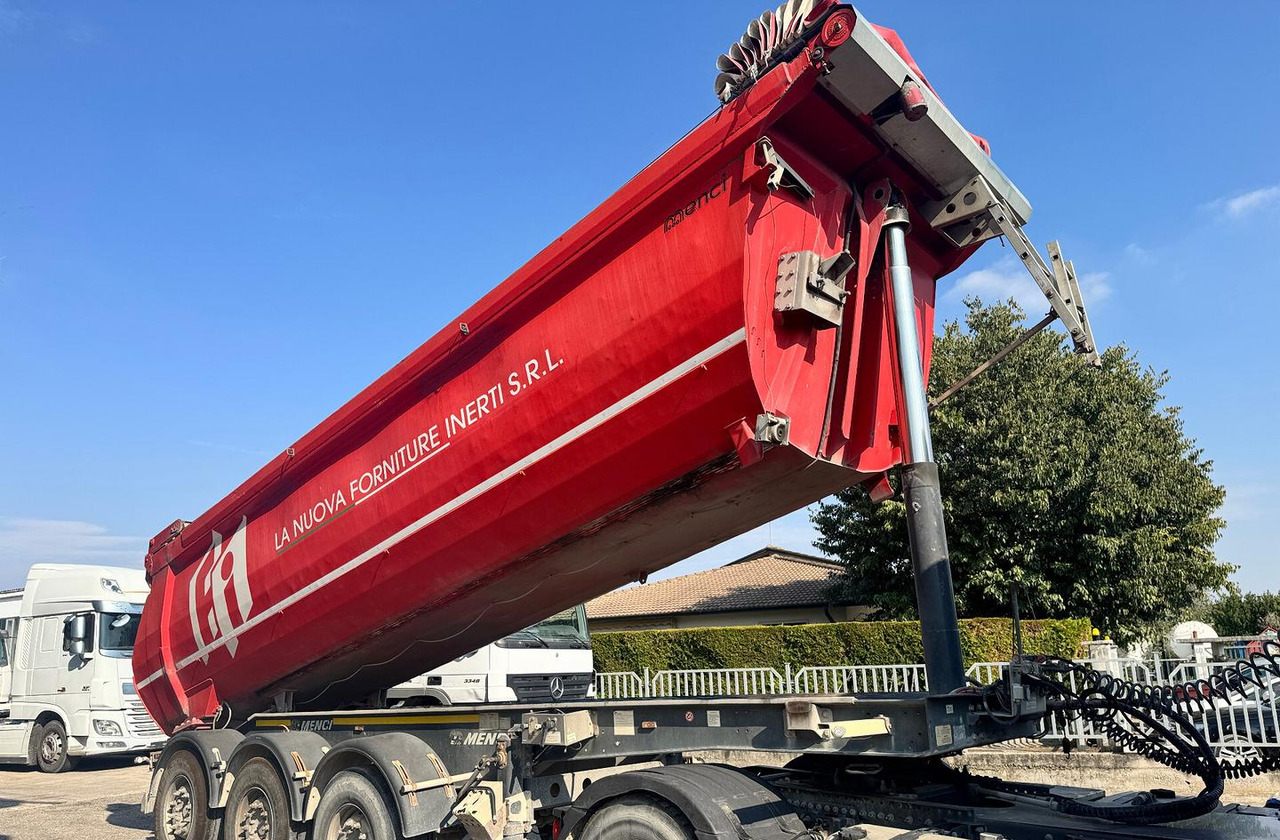 Semirimorchio MENCI VASCA RIBALTABILE - Máquina de outro: foto 1 Semirimorchio MENCI VASCA RIBALTABILE - Máquina de outro: foto 1