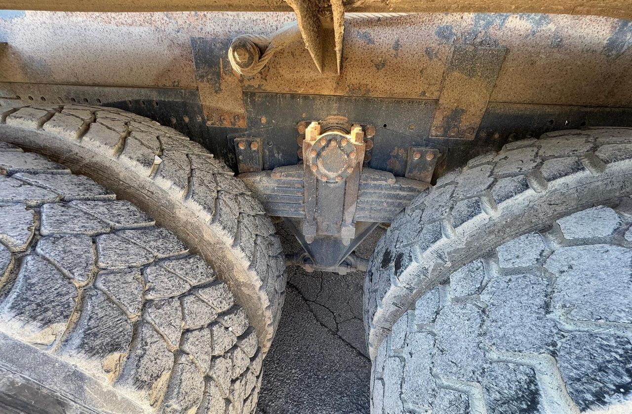 Camião basculante Ribaltabile DAF 85 CF 430 - anno 1999: foto 10 Camião basculante Ribaltabile DAF 85 CF 430 - anno 1999: foto 10