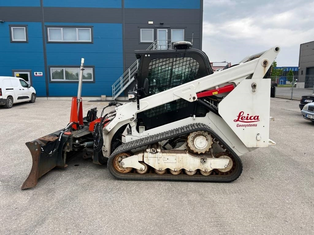 Pá carregadoras de rastos CAT 289D3 with blade and Leica ready - LIKE NEW: foto 8