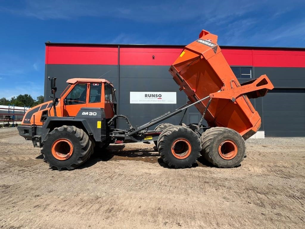 Doosan DA 30 - Caminhão articulado: foto 4 Doosan DA 30 - Caminhão articulado: foto 4