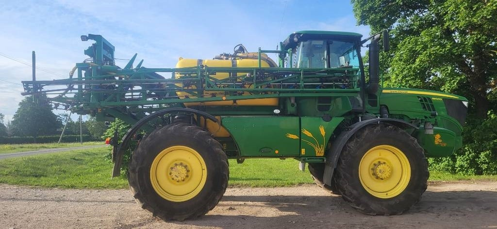 John Deere R4040i - Pulverizador automotor: foto 2 John Deere R4040i - Pulverizador automotor: foto 2
