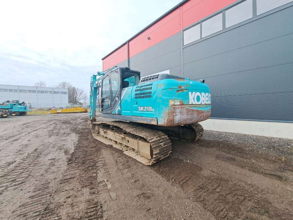 Kobelco SK 210-10 - Escavadora de rastos: foto 3 Kobelco SK 210-10 - Escavadora de rastos: foto 3