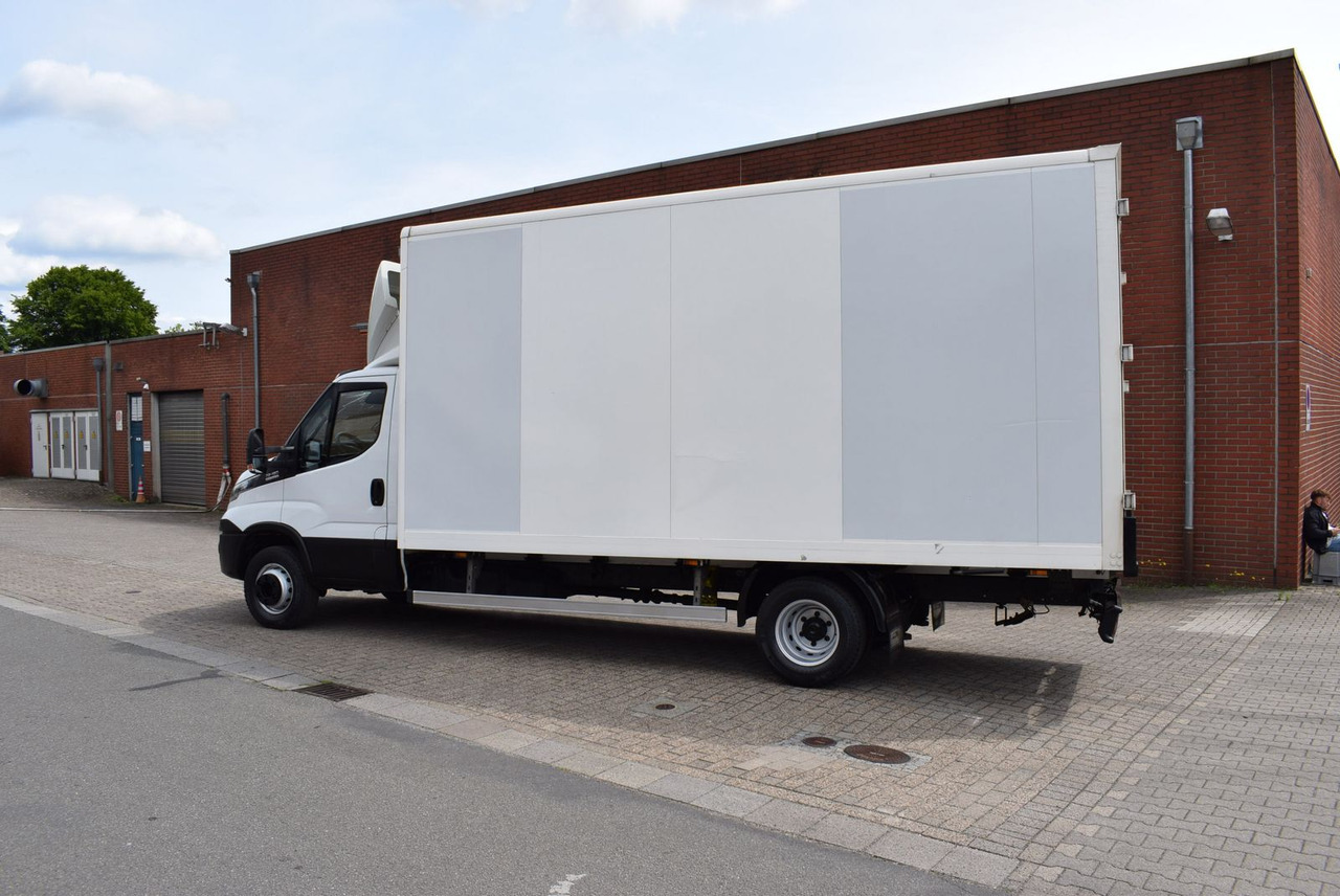 Iveco Daily 72 C18 Koffer Automatik Luftfederung EU6 - Carrinha de contentor: foto 3 Iveco Daily 72 C18 Koffer Automatik Luftfederung EU6 - Carrinha de contentor: foto 3