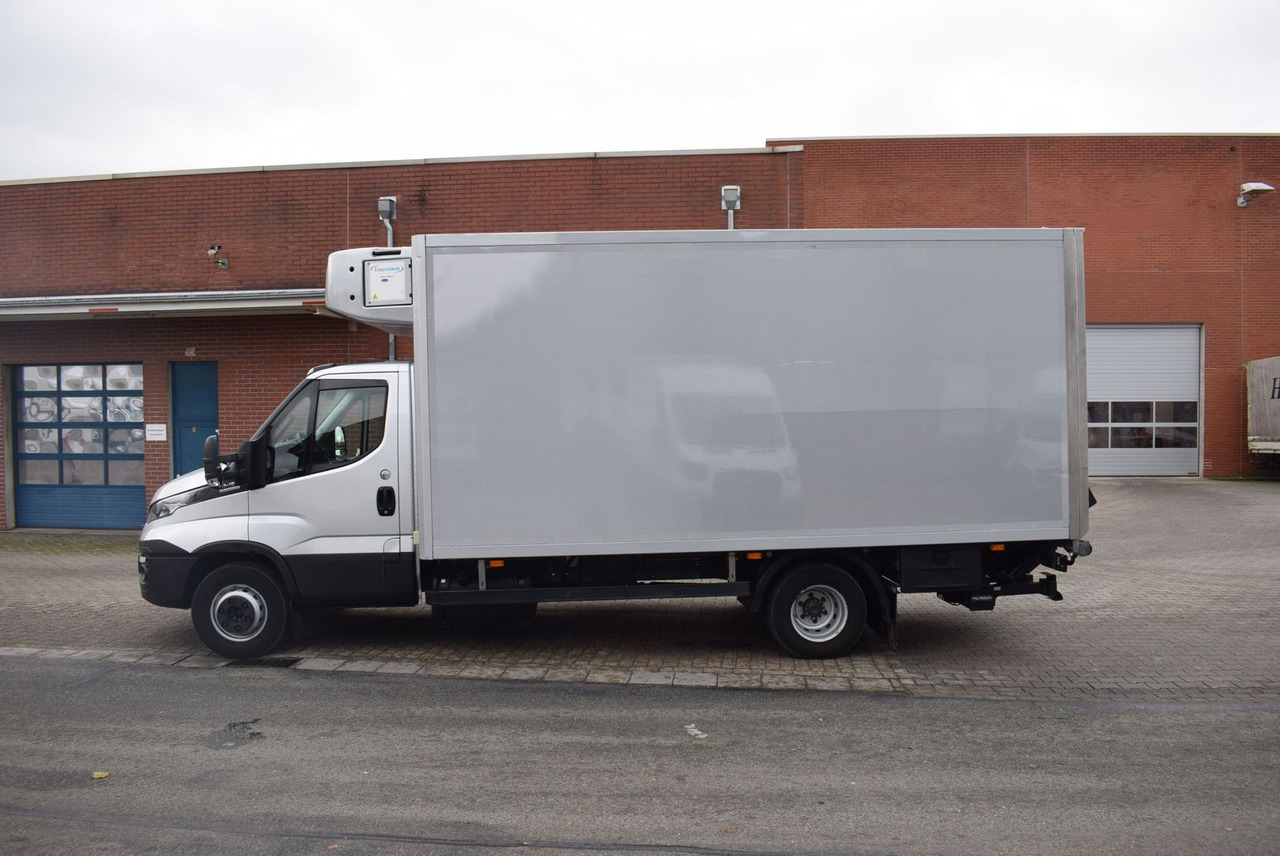 Iveco Daily 72 C18 Supra 850 Tiefkühler 3 Kammer LBW - Carrinha frigorífica: foto 3 Iveco Daily 72 C18 Supra 850 Tiefkühler 3 Kammer LBW - Carrinha frigorífica: foto 3