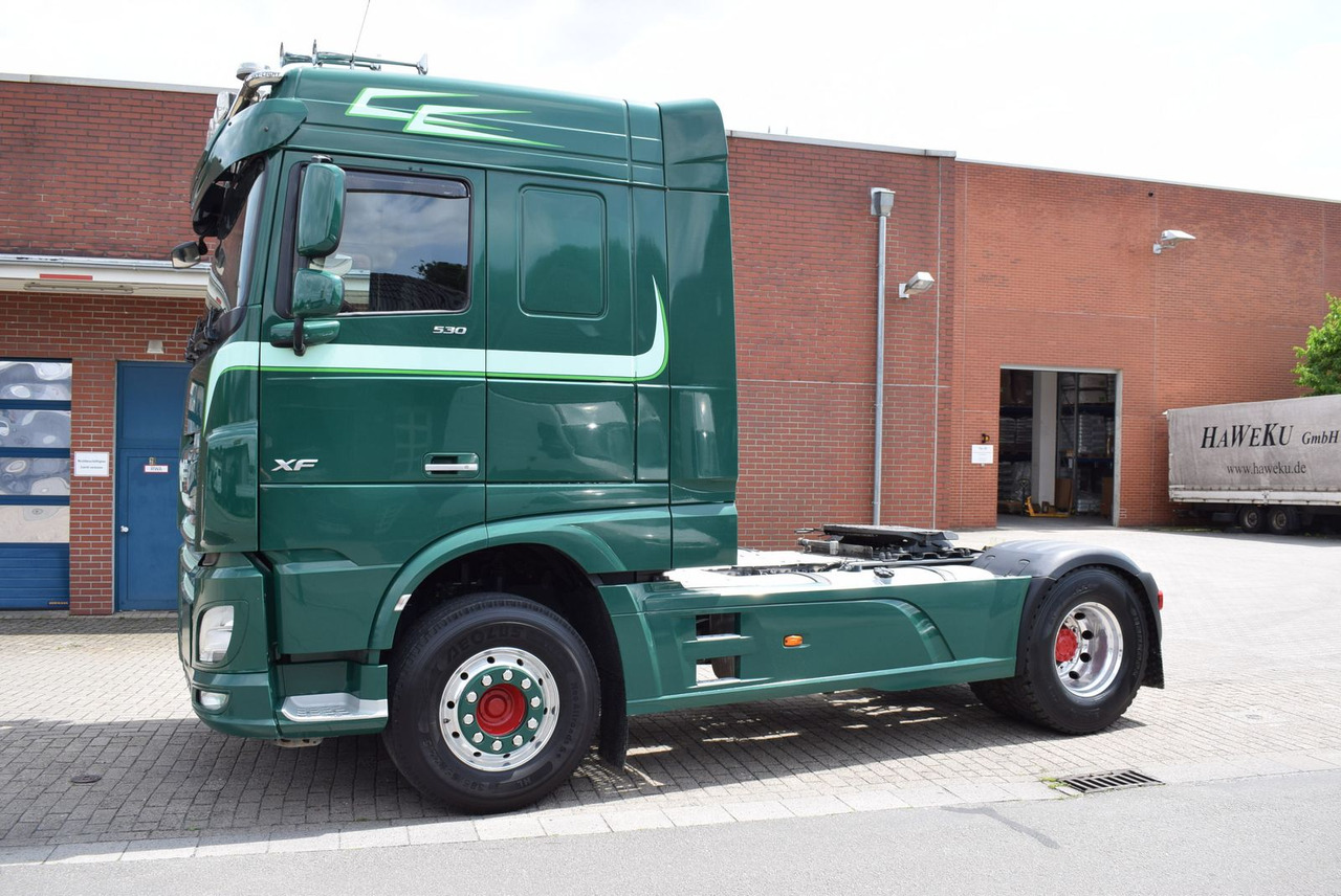 DAF XF 530 FT Retarder Leder Standklima Hydraulik - Tractor: foto 2 DAF XF 530 FT Retarder Leder Standklima Hydraulik - Tractor: foto 2
