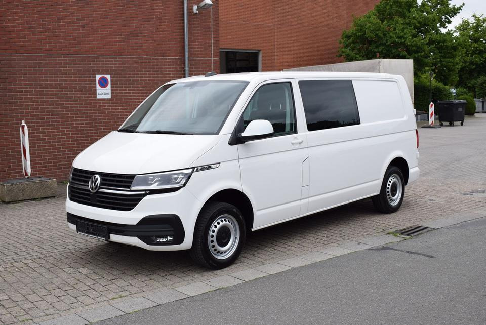 Volkswagen T6.1 Lang DOKA 5-Sitzer ACC Klima LED Standheiz - Carrinha cabine dupla: foto 2 Volkswagen T6.1 Lang DOKA 5-Sitzer ACC Klima LED Standheiz - Carrinha cabine dupla: foto 2