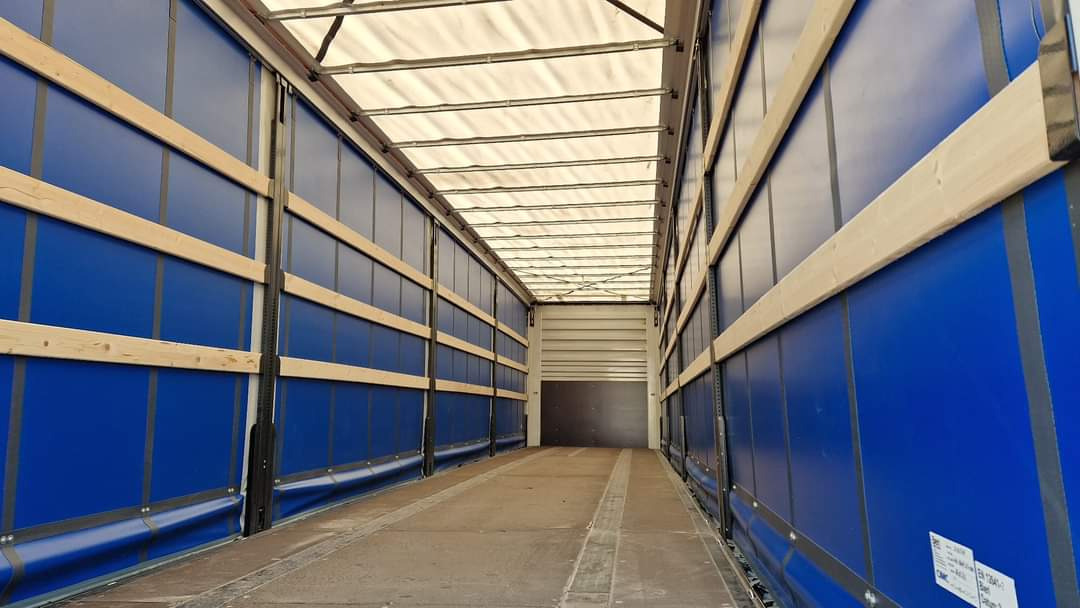 CIMC - Semi-reboque de lona: foto 5 CIMC - Semi-reboque de lona: foto 5