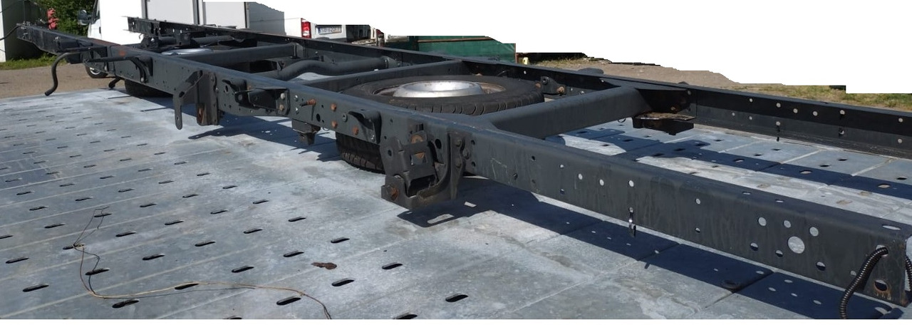 GOŁA RAMA IVECO DAILY 35S11 NR 725/095 - Estrutura/ Châssis para Veículo comercial: foto 5 GOŁA RAMA IVECO DAILY 35S11 NR 725/095 - Estrutura/ Châssis para Veículo comercial: foto 5