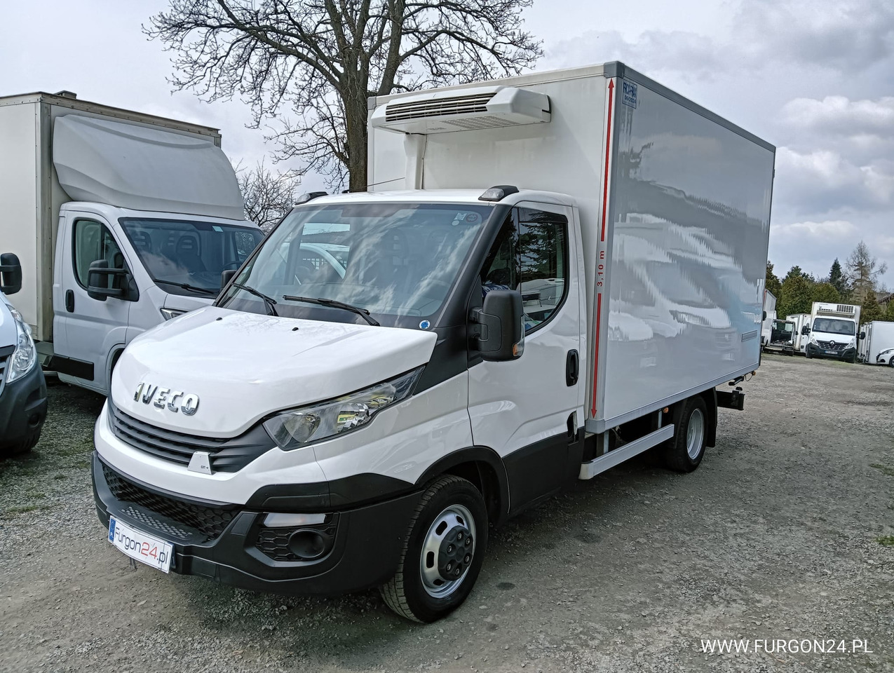 IVECO DAILY 35C14 RAMA DO ZABUDOWY NR 841 - Carrinha frigorífica: foto 1 IVECO DAILY 35C14 RAMA DO ZABUDOWY NR 841 - Carrinha frigorífica: foto 1