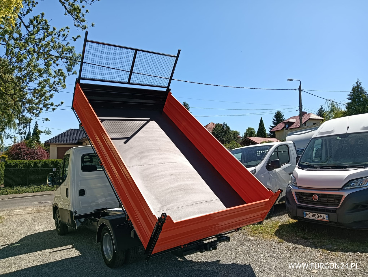 Carrinha basculante IVECO DAILY 35C14 WYWROTKA KIPER Z NAJAZDAMI NR 841: foto 6 Carrinha basculante IVECO DAILY 35C14 WYWROTKA KIPER Z NAJAZDAMI NR 841: foto 6