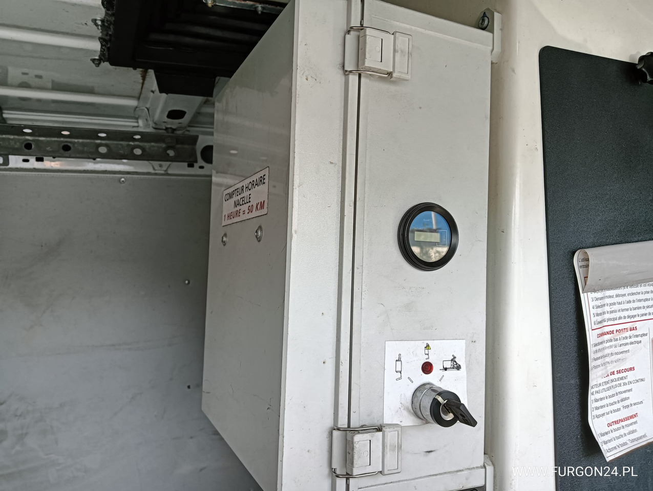 Caminhão com plataforma aérea OPEL MOVANO L2H2 PODNOŚNIK KOSZOWY KLUBB K26 NR 804: foto 12
