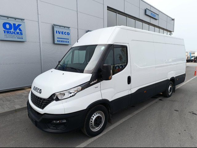 Furgão de passageiros IVECO Daily 35S16A8 V: foto 1