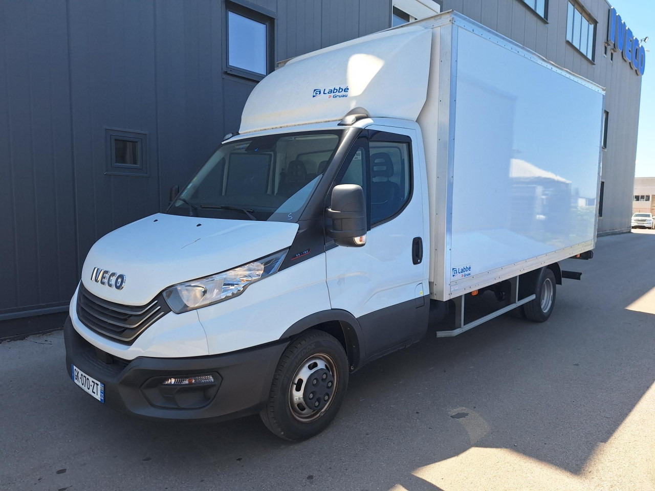 IVECO Daily 35 C 16 - Carrinha de contentor: foto 5 IVECO Daily 35 C 16 - Carrinha de contentor: foto 5