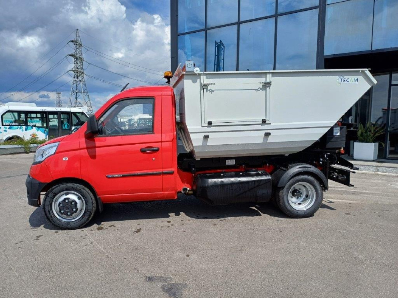 PIAGGIO porter NP6 - Carrinha basculante: foto 2 PIAGGIO porter NP6 - Carrinha basculante: foto 2
