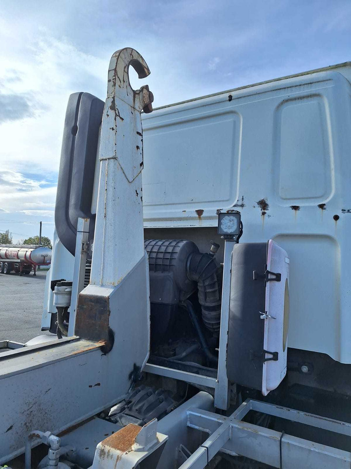 DAF CF - Camião polibenne: foto 5 DAF CF - Camião polibenne: foto 5