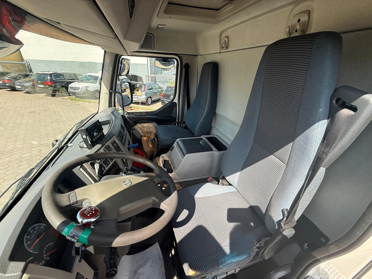 Locação financeira de  Volvo FL 240 Carrier Easy Cold+Hebebühne Volvo FL 240 Carrier Easy Cold+Hebebühne: foto 6