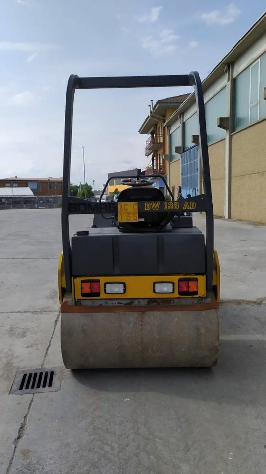 Bomag BW 138 AD - Compactador de asfalto: foto 5 Bomag BW 138 AD - Compactador de asfalto: foto 5