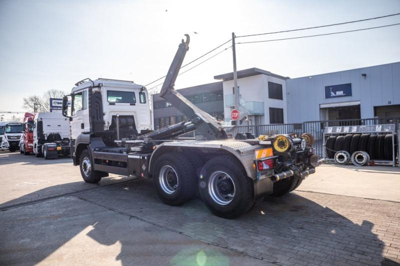 MAN TGS 26.420 BB+MARREL20T - Camião polibenne: foto 4 MAN TGS 26.420 BB+MARREL20T - Camião polibenne: foto 4