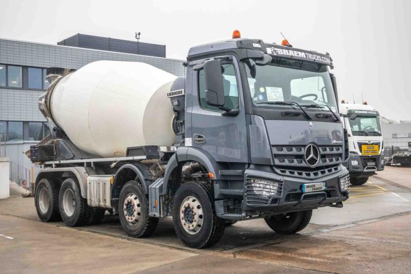 Mercedes AROCS 3236 BB+LIEBHERR 9M3 - Camião betoneira: foto 2 Mercedes AROCS 3236 BB+LIEBHERR 9M3 - Camião betoneira: foto 2