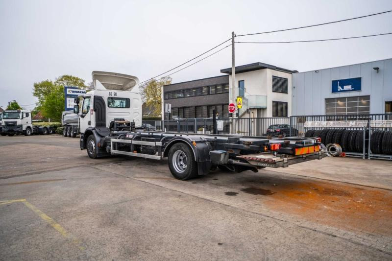 Camião transportador de contêineres/ Caixa móvel Renault D WIDE 380 DXI+DHOLLANDIA 1.5 T: foto 8 Camião transportador de contêineres/ Caixa móvel Renault D WIDE 380 DXI+DHOLLANDIA 1.5 T: foto 8