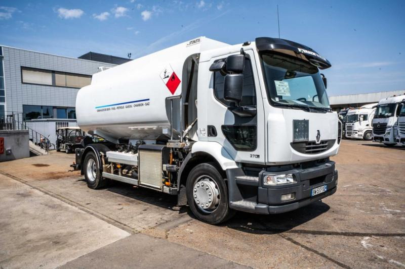 Renault MIDLUM 270 DXI + STOKOTA 14000L /4 COMP - Camião cisterna: foto 2 Renault MIDLUM 270 DXI + STOKOTA 14000L /4 COMP - Camião cisterna: foto 2