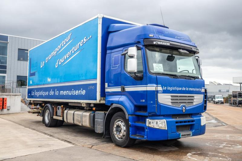 Renault PREMIUM 380DXI+INTARDER+DHOLLANDIA - Camião transportador de contêineres/ Caixa móvel: foto 2 Renault PREMIUM 380DXI+INTARDER+DHOLLANDIA - Camião transportador de contêineres/ Caixa móvel: foto 2