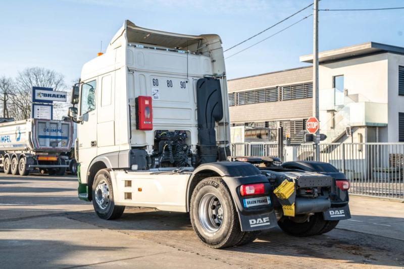 DAF XF 460 + HYDRAULIQUE (50Ton) - Tractor: foto 5 DAF XF 460 + HYDRAULIQUE (50Ton) - Tractor: foto 5