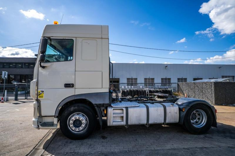 DAF XF 480 (50 T.)+ HYDRAULIQUE - Tractor: foto 2 DAF XF 480 (50 T.)+ HYDRAULIQUE - Tractor: foto 2