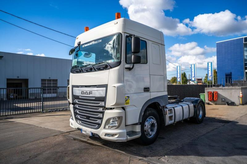 DAF XF 480 (50 T.)+ HYDRAULIQUE - Tractor: foto 1 DAF XF 480 (50 T.)+ HYDRAULIQUE - Tractor: foto 1