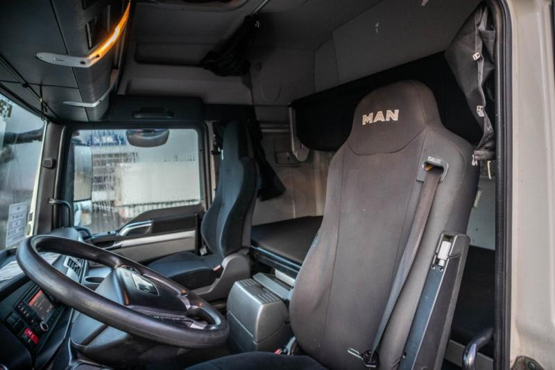 Fotografia de interior 1: Tractor MAN TGX 18.440 XLX BLS+INTARDER